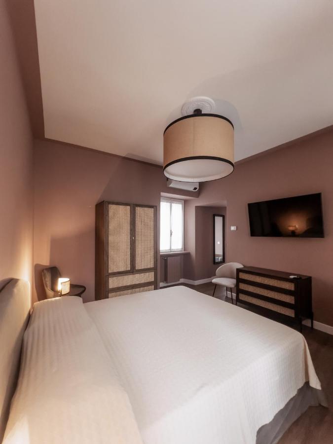 Caffe Delle Rose Les Chambres Verbania Luaran gambar